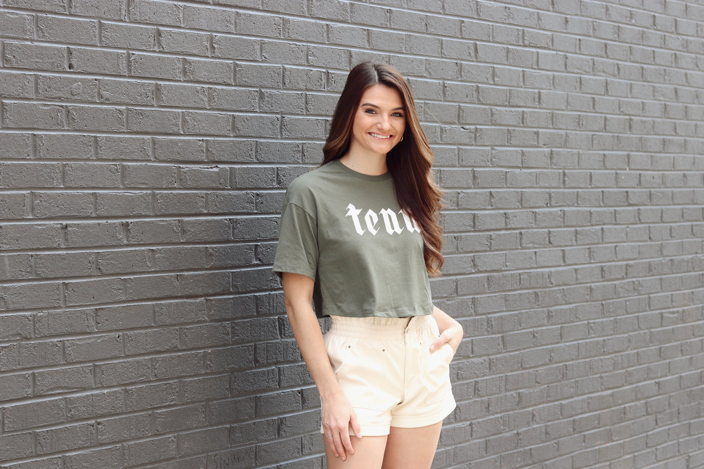 Tenn boxy crop